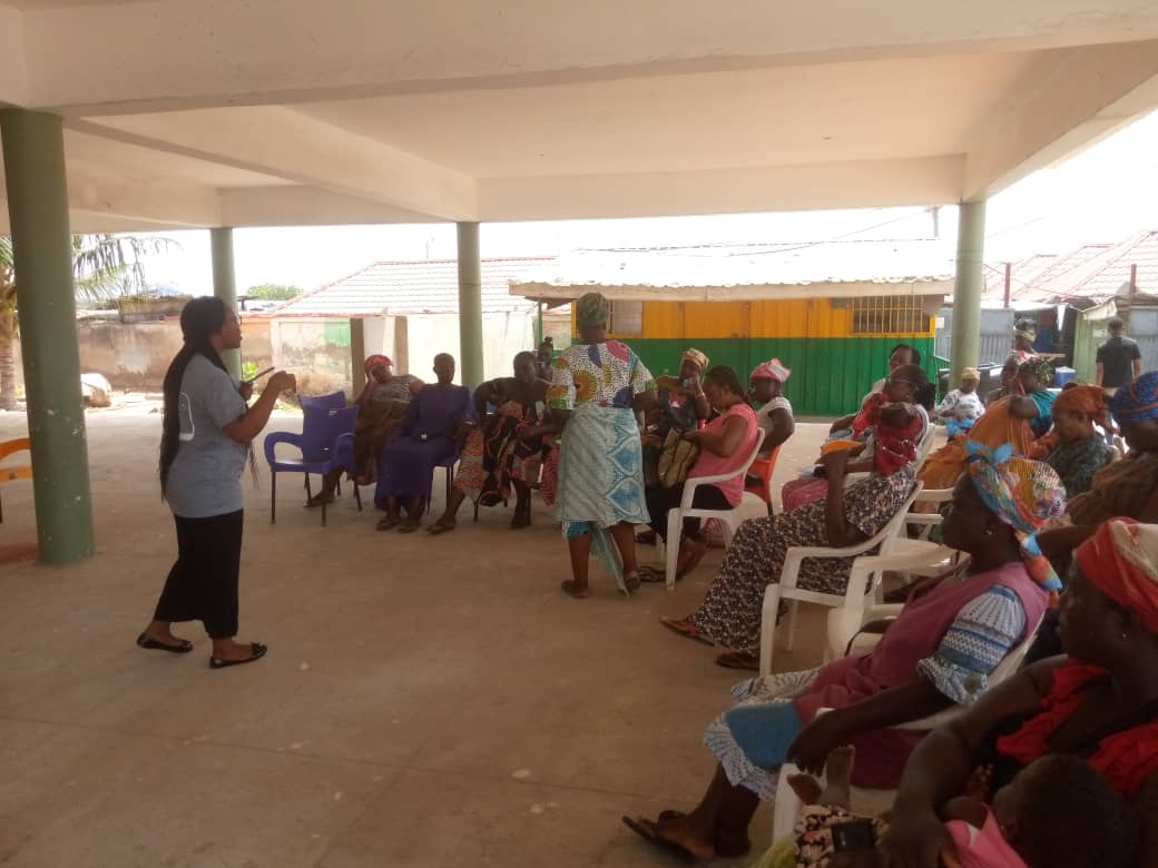 An engagement with the women at the Odorna Market